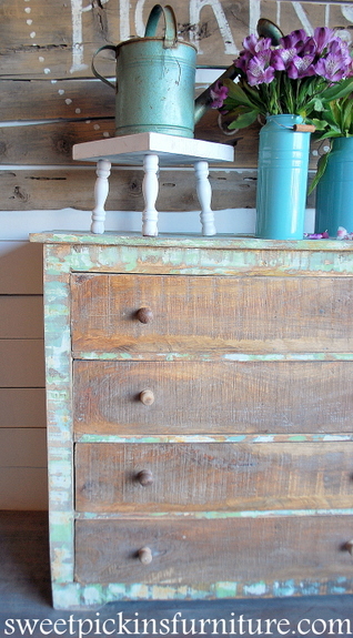 Sweet Pickins Furniture - Layering paint technique with spackling paste