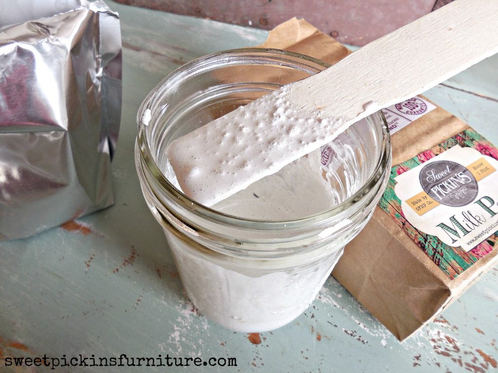 Sweet Pickins Milk Paint - mixing tutorial 3